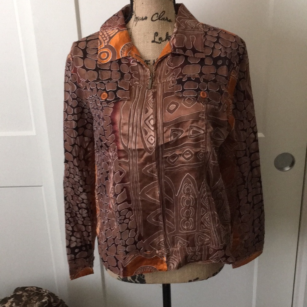 Multi jacket